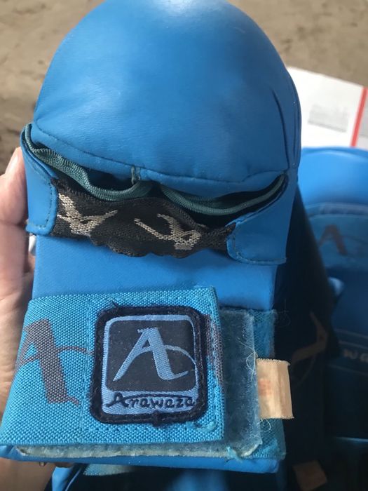 Фути перчатки/рукавички Arawaza  захист для єдиноборств