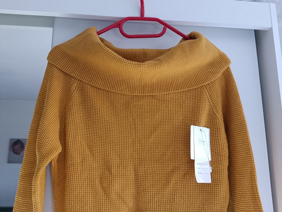 Nowy sweterek golf kolor musztardowy rozmiar m,l