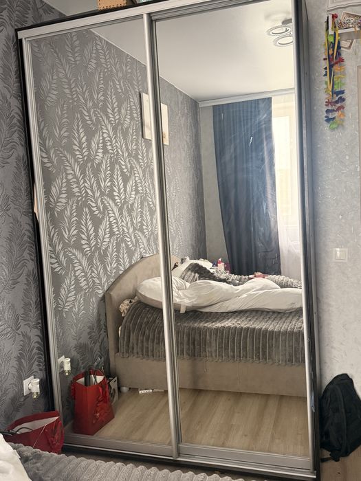 Продам шкаф купе