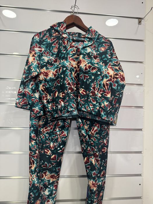 Roupa Africano.