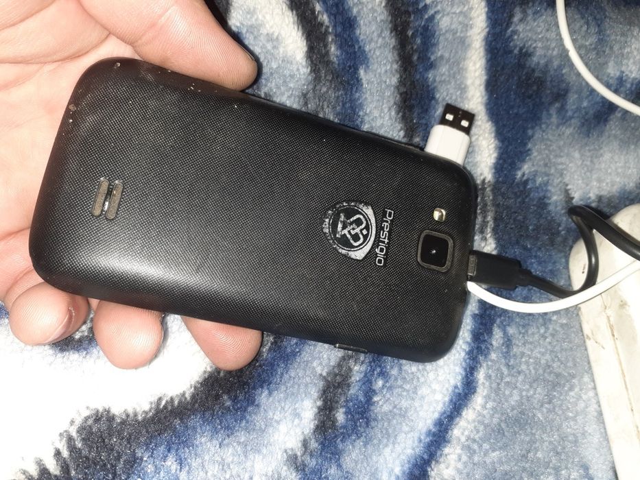 Смартфон престіжіо