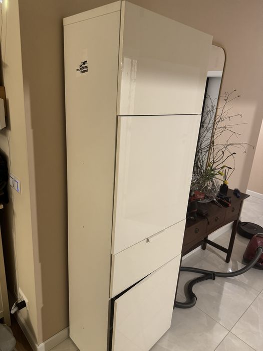 Szafa Ikea. Polki szuglada biala