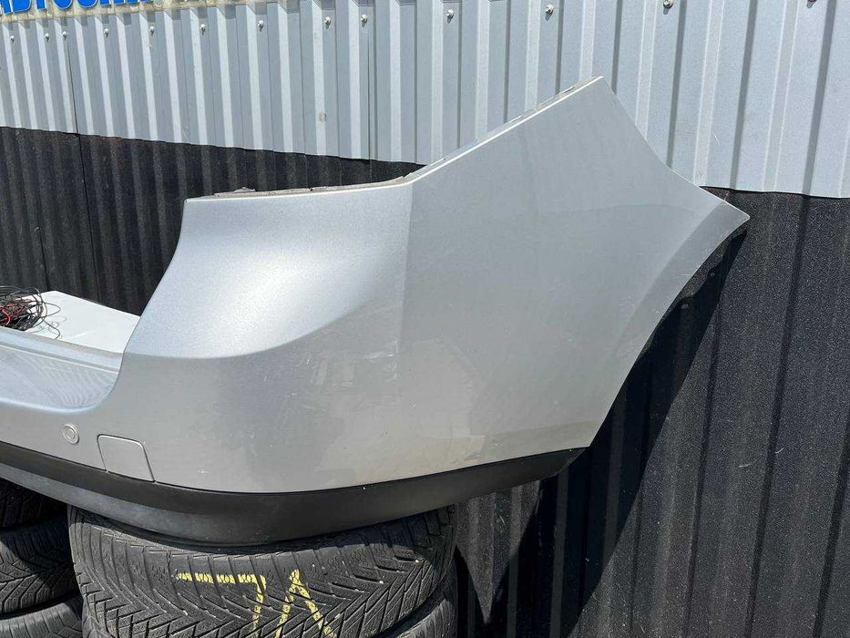 Бампер задній Renault Laguna 3 Задній бампер Рено Лагуна 3 універсал