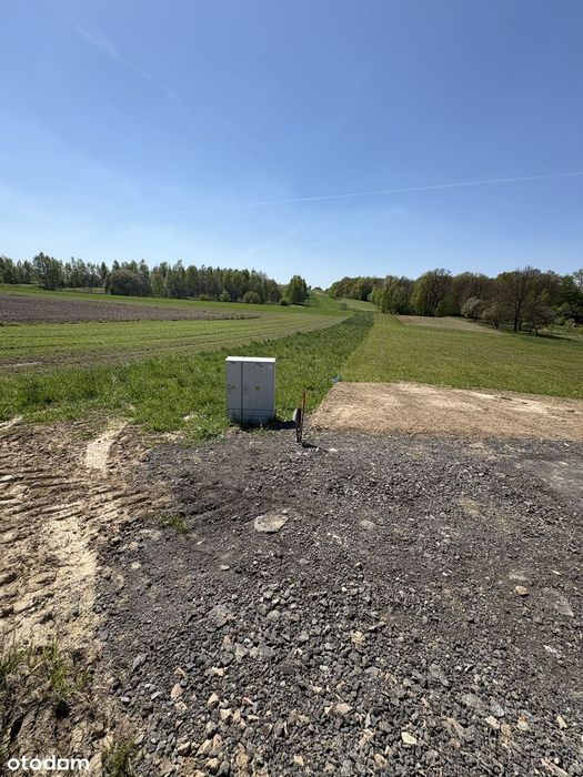 Działka rolno-budowlana (wąska)