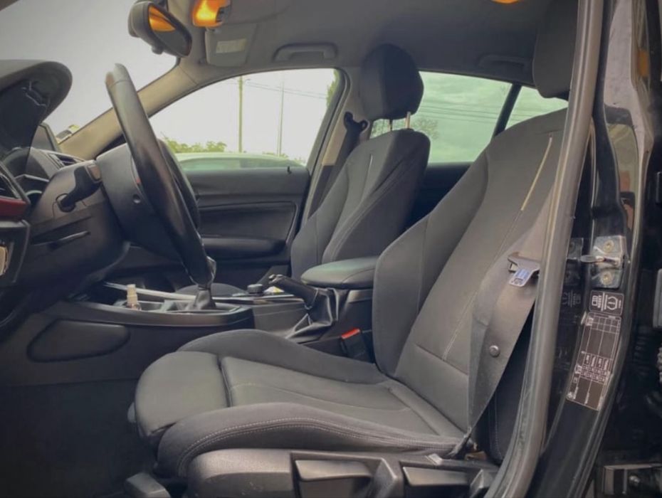 Bmw 116D F20 sport efficient dynamics vendo ou troco