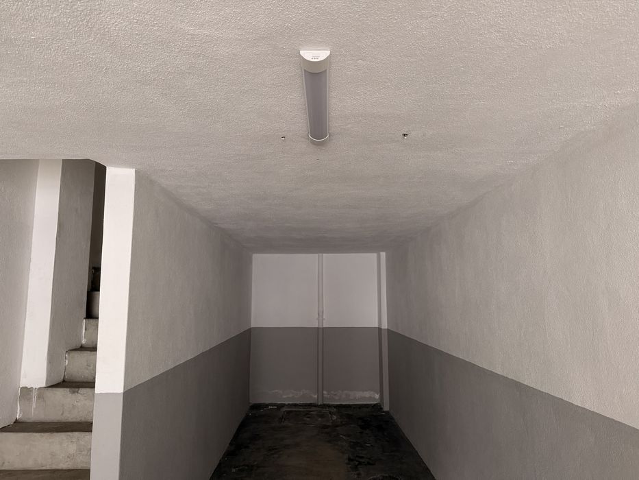 Garagem ampla 47,5 m² com mezanino | Pequeno armazém