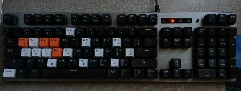 Клавіатура Bloody B760