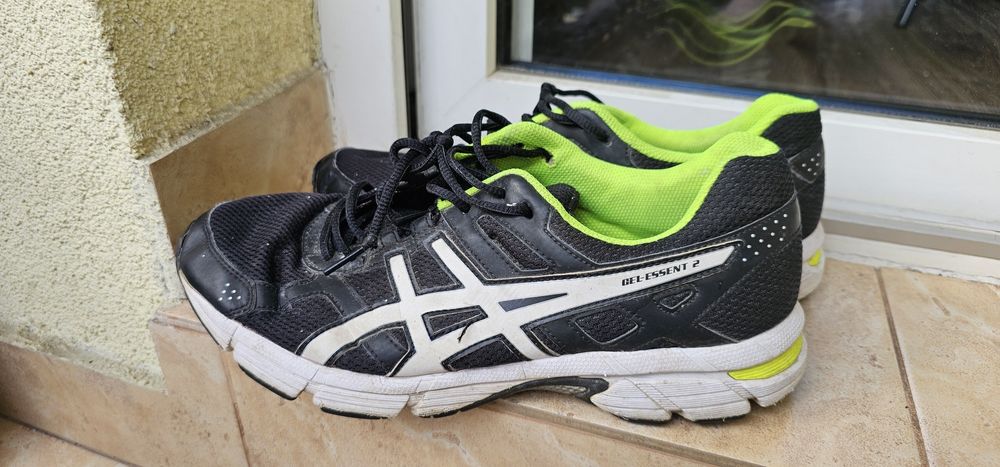 Asics gel Essent 2 męskie buty sportowe rozmiar 44 wkładka 28cm