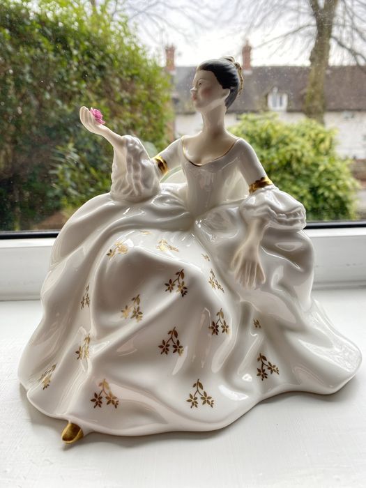 royal doulton - купити предмети колекціонування - Ціна на OLX.ua
