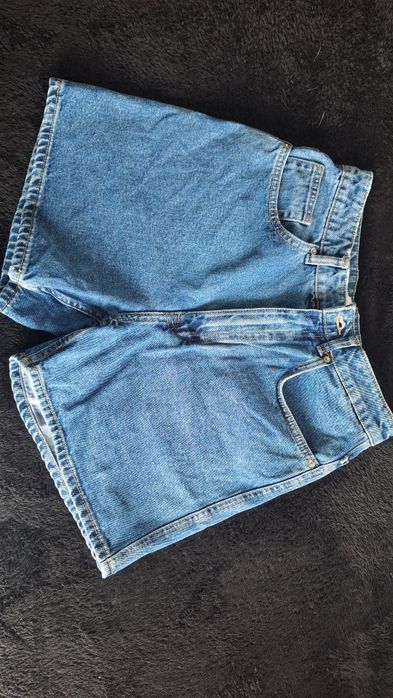 Джинсові шорти Zara 38р.