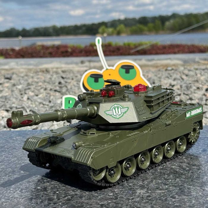 Танк на радиоуправлении «M1 Abrams». Машинка на пульте управления