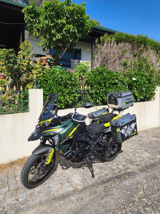 Vendo Benelli como nova