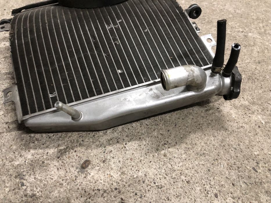 Kawasaki ZX6R 636 98 - 02 Chłodnica wody Wentylator Chłodnicy