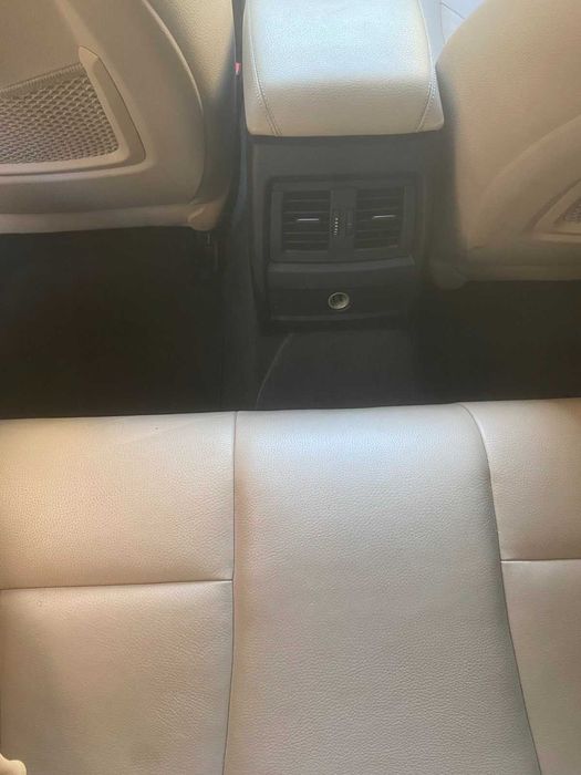 Продам BMW 328I. 2015