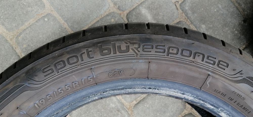 Opony letnie Dunlop Sport  Blu Responce