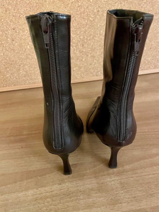 Botas ALDO Castanhas em Pele Tam. 38 em bom estado