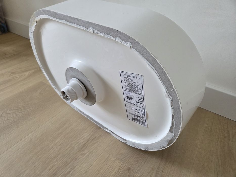 Umywalka nablatowa Omnires OVO M+ 55x36 Biała połysk