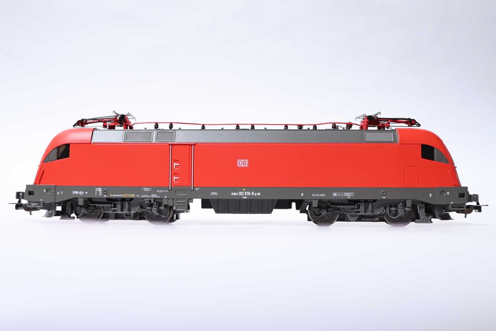 Piko BR 182 «Taurus»