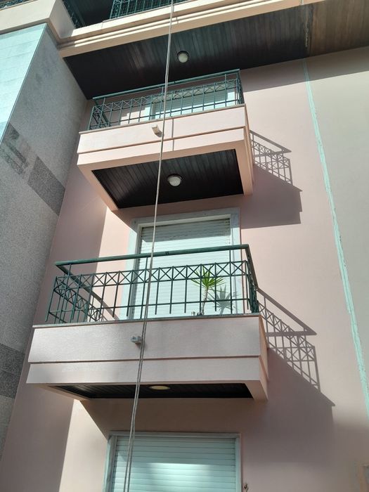 Pinturas profissionais de exteriores e interiores(Rapel e Andaimes)