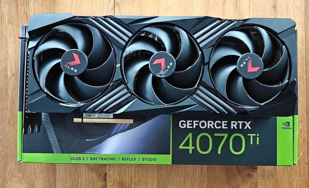 Nvidia PNY GeForce RTX 4070 Ti XLR8 Gaming Verto 12GB GDDR6X