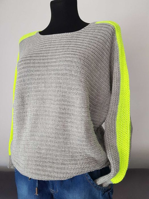 Sweter rozmiar uniwersalny