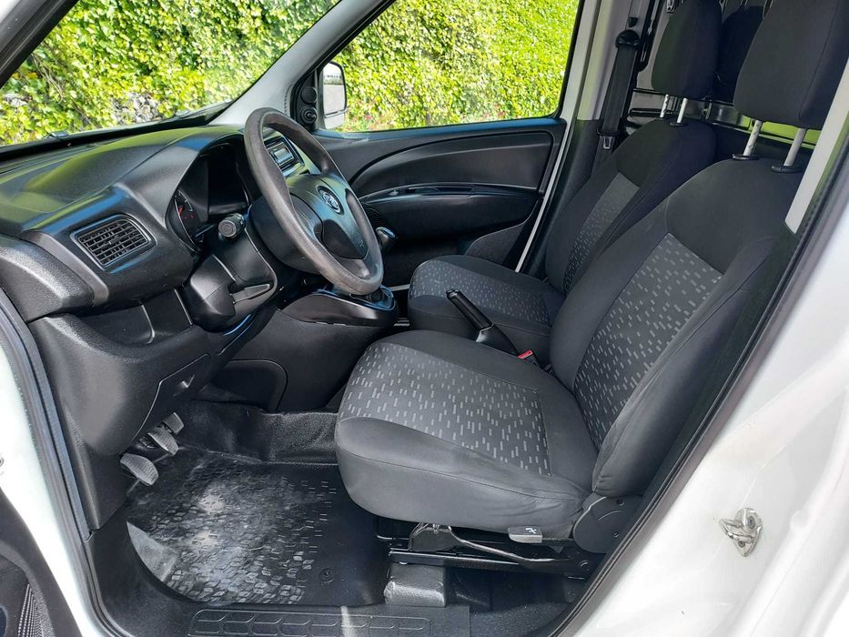 Opel Combo 1.3 CDTi - Fibrada