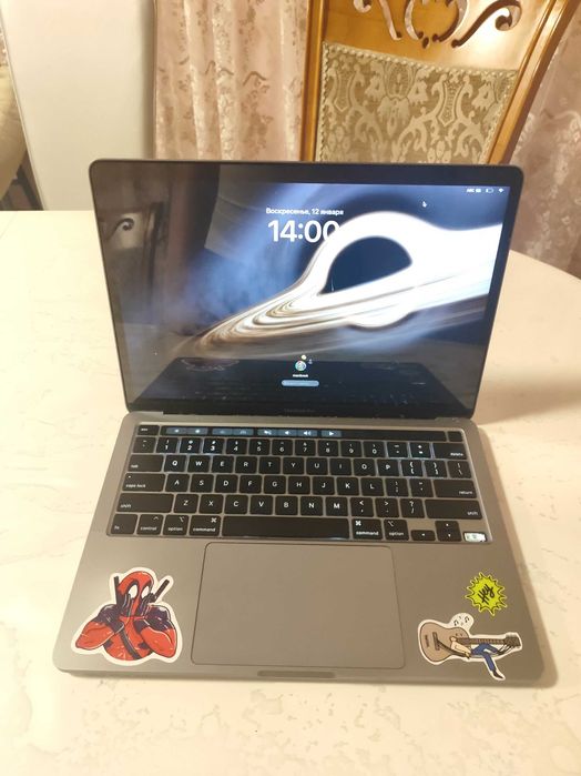 Продам Mac Book PRO 13 inch 2020 Four Thunderbolt