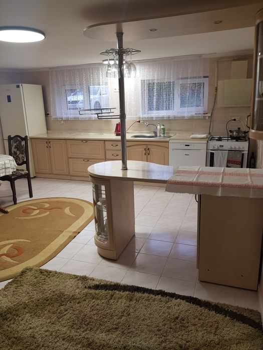 Подобово кімнати у власному будинку м. Мукачево Росвигово .