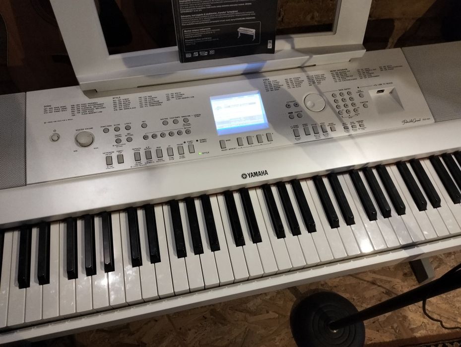 Sprzedam Yamaha dgx 660