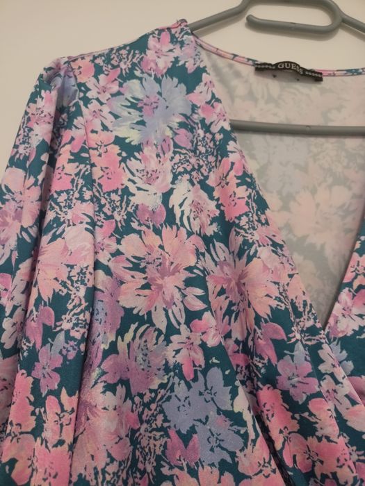 Sukienka koktajlowa Guess