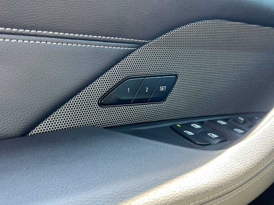 Bmw  I4     2022