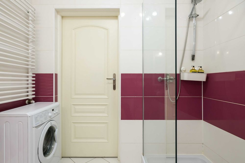Duży apartament z balkonem przy Dworcu Głównym | Netflix | 5 osób