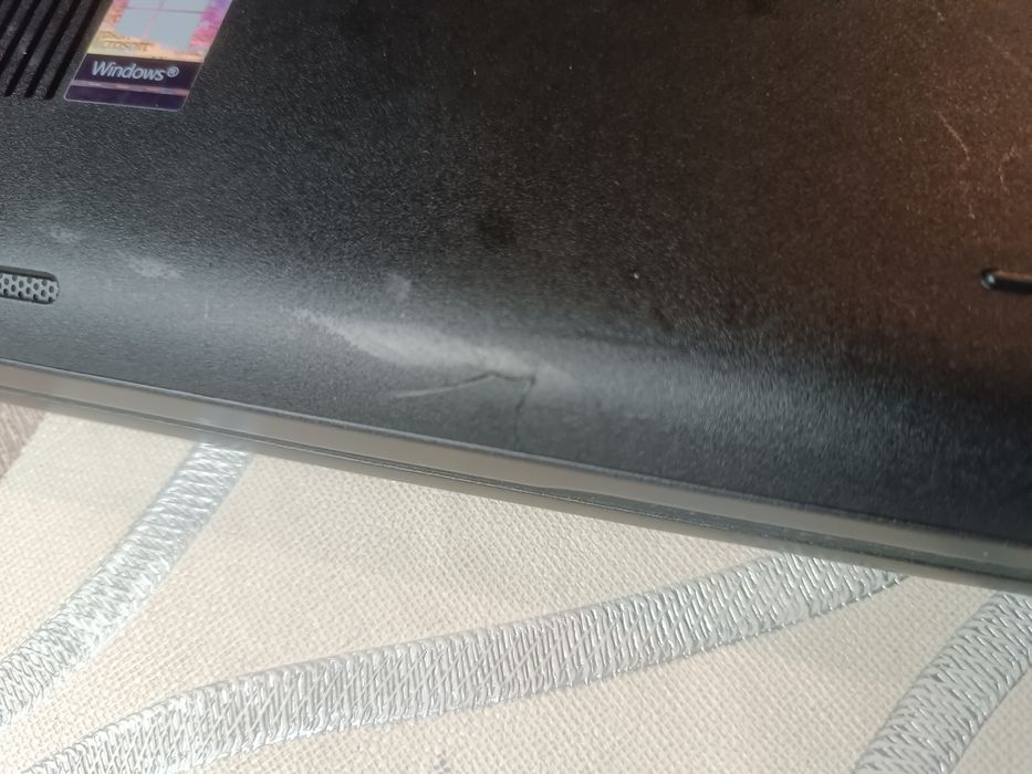 Dell latitude 5400(i5-8365u 8*1.6,ddr4 8gb,ssd 256)