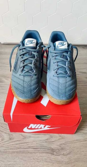 Nike gato azul e cinza