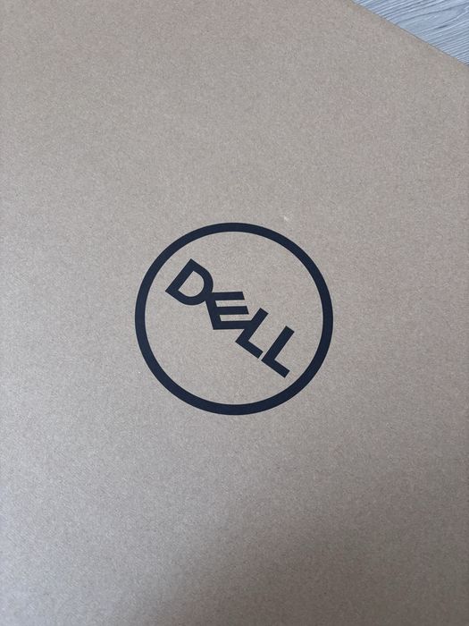 Monitor Dell P3221D 31.5" USB-C Hub | Stan Idealny | Komplet