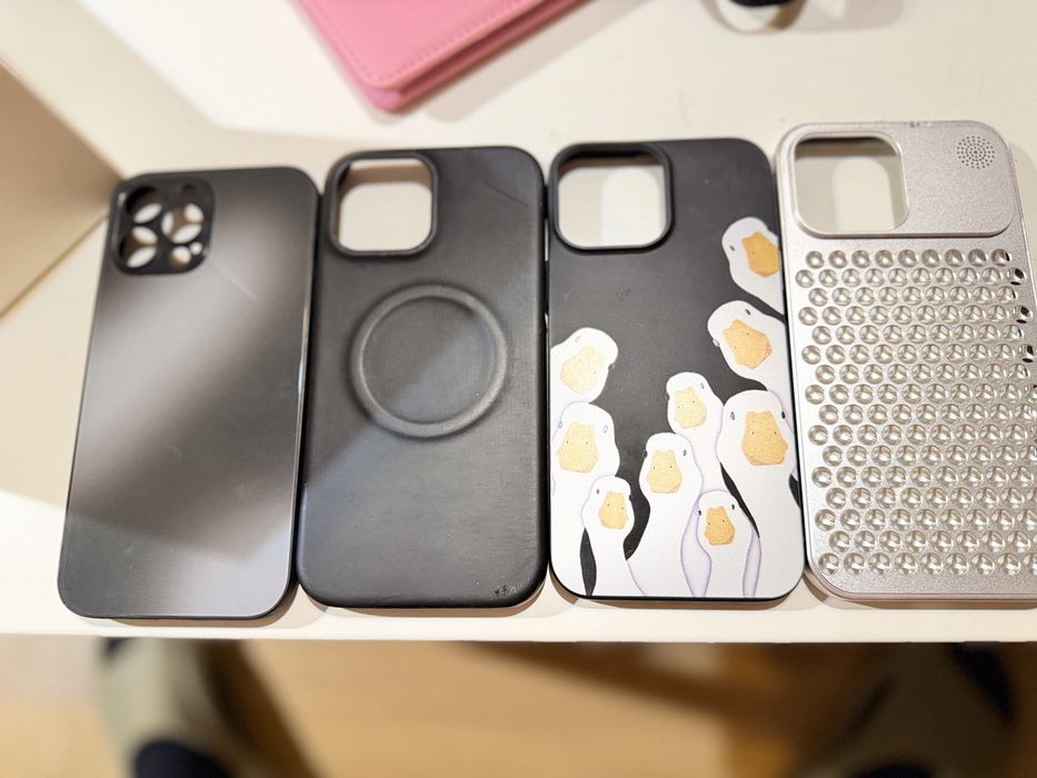 etui na iPhone 13 Pro Max