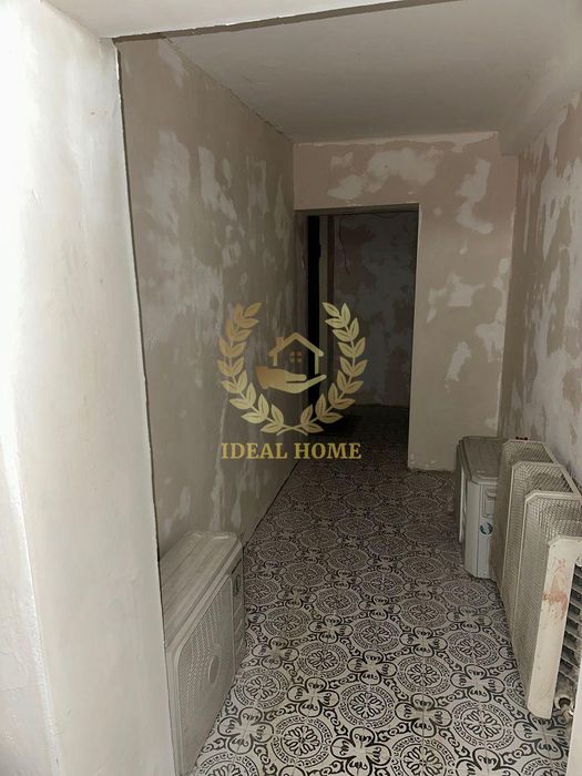 Продаж 3-к квартири з окремим входом, біля метро Сирець