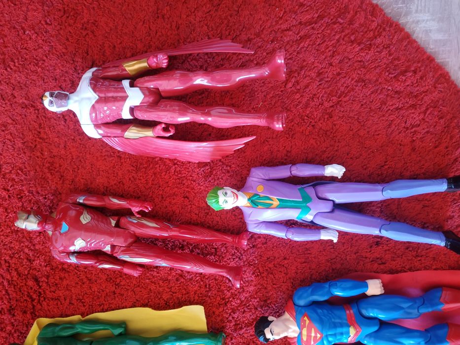 Bonecos super heróis
