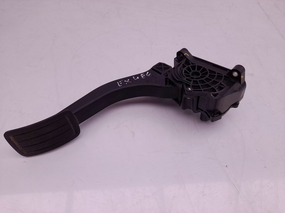 Pedal do acelerador PEUGEOT 308 SW II Van (LC_)