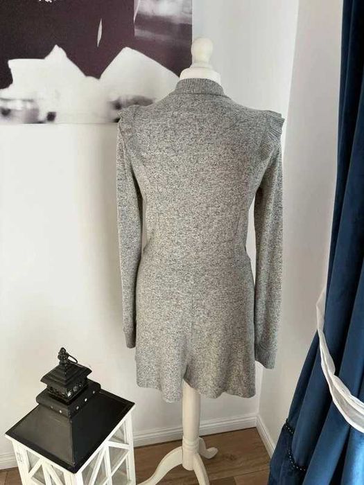 Rozmiar L Bershka krótki dzianinowy kombinezon