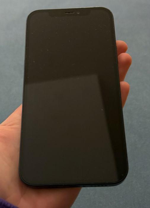 Iphone 12  dobry stan 128GB