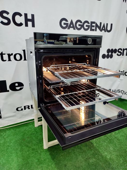 Вбудована духова шафа Fisher & Paykel серії Series 9 Minimal Pyrolytic