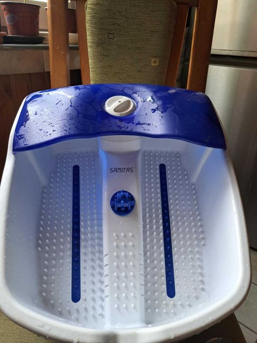 Masażer wodny do stóp