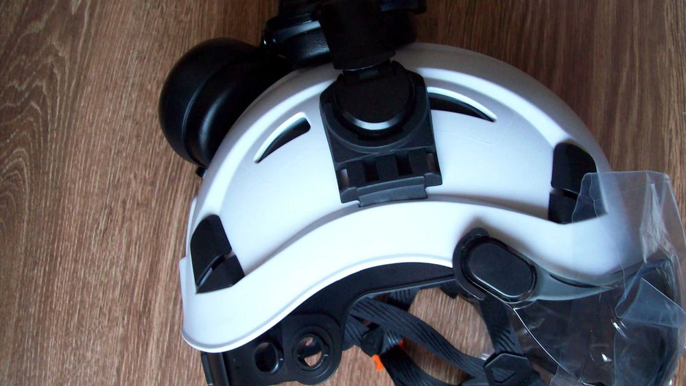 Kask ochronny Aloamegs z akcesoriami