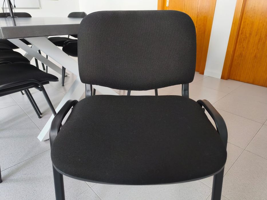 Mesa com 8 cadeiras