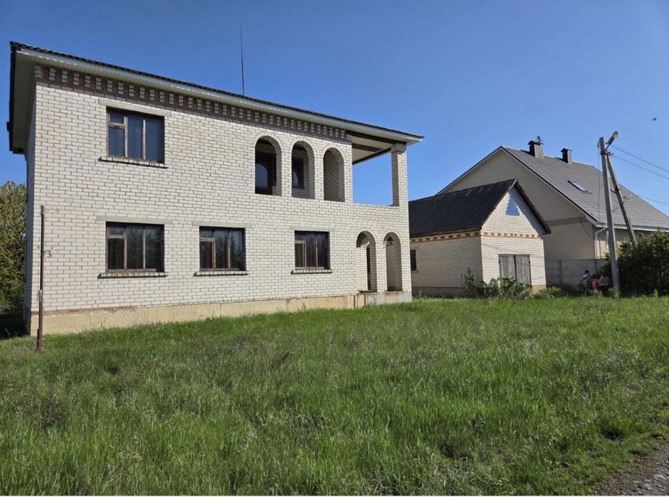Продам будинок с.Глобино