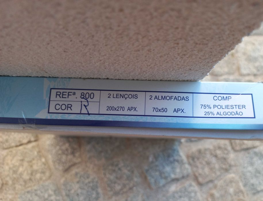 Jogo de cama bordado