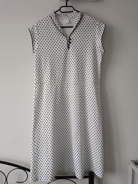 Sukienka bez rękawów roz 16