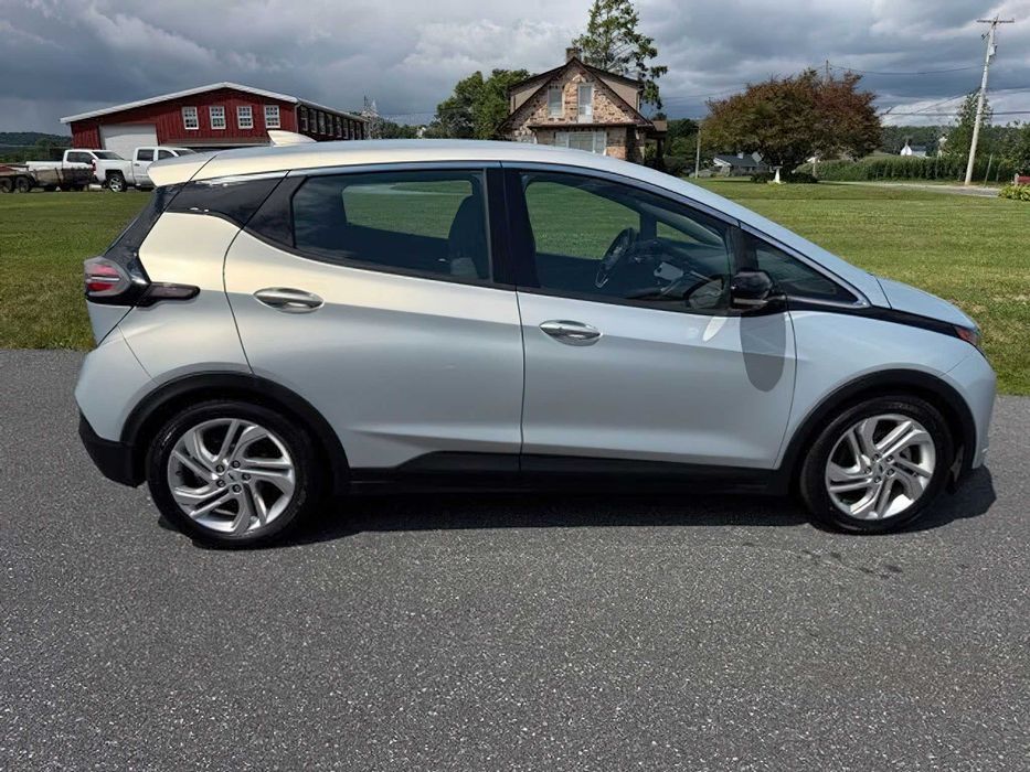 Chevrolet Bolt EV 1LT      2023