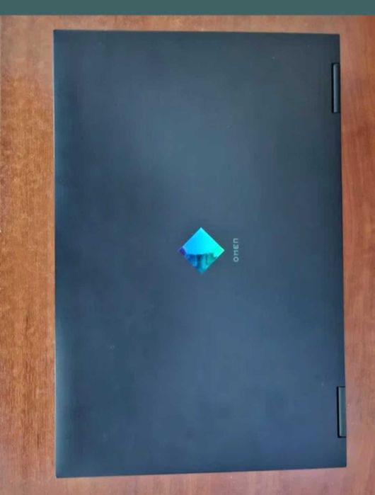 Laptop HP Omen 17 rtx 4080